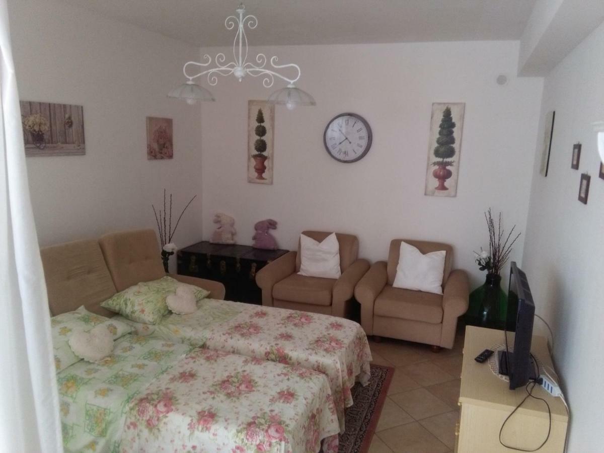 Vila Ai Tre Archi Di Tagliaborse Mascali Exteriér fotografie